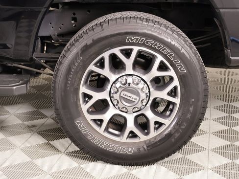 Used 2022 Ford F250 Lariat w/ Lariat Value Package image 20