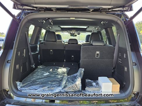 New 2025 Nissan Armada PRO-4X w/ Pro-4X Premium Package image 6