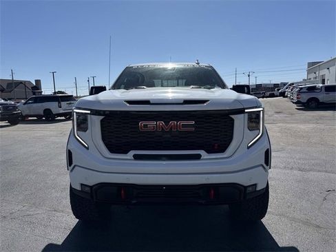 Used 2024 GMC Sierra 1500 AT4 w/ Technology Package image 7