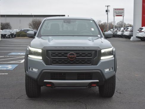 Used 2024 Nissan Frontier PRO-4X w/ Technology Package image 2
