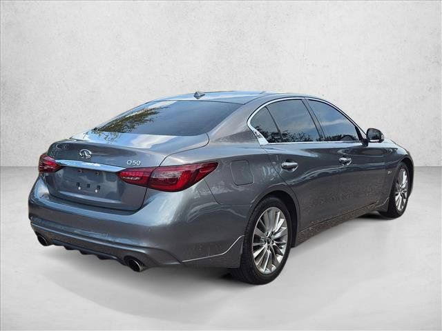 Used 2019 INFINITI Q50 Luxe w/ Essential Package (3.0T Luxe) RWD image 3