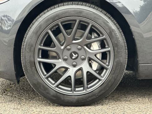 Used 2025 Tesla Model 3 image 25