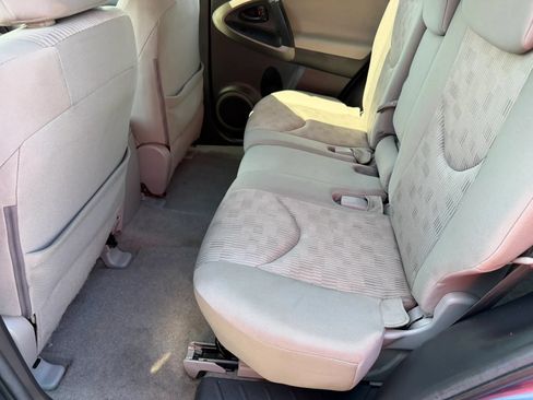Used 2010 Toyota RAV4 2WD image 11