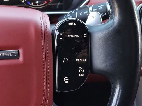 Used 2020 Land Rover Range Rover Autobiography image 25