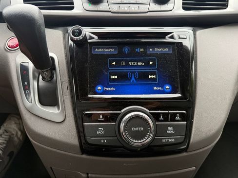Used 2015 Honda Odyssey EX-L image 18
