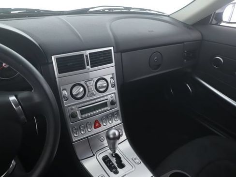 Used 2005 Chrysler Crossfire SRT-6 RWD image 22