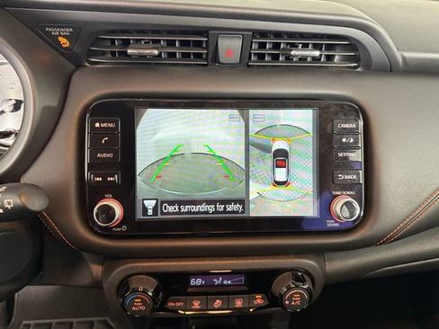 Used 2023 Nissan Kicks SR image 28