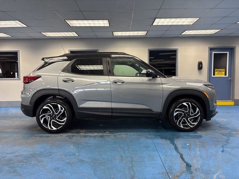 New 2026 Chevrolet TrailBlazer RS w/ Convenience Package image 2