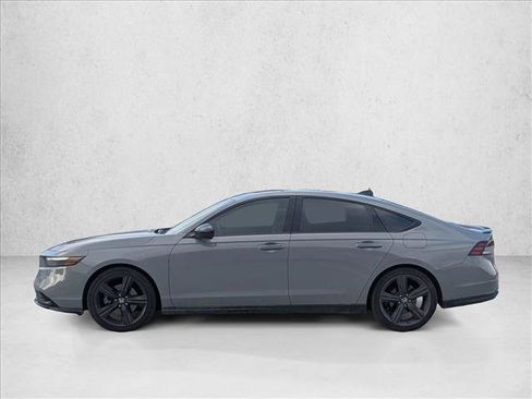 Used 2023 Honda Accord Sport image 8