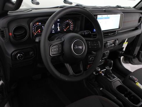 New 2026 Jeep Gladiator Rubicon image 8