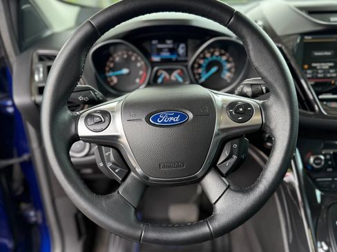 Used 2014 Ford Escape Titanium w/ Equipment Group 401A FWD image 12