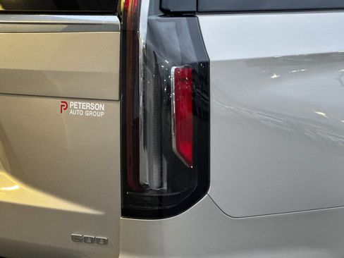 Certified 2024 Cadillac Escalade Premium Luxury Platinum w/ Heavy-Duty Trailer Package image 36