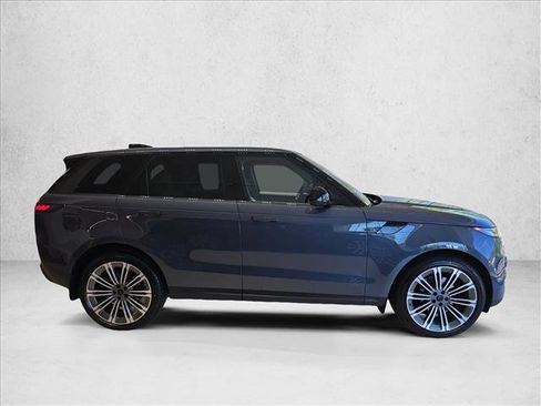 New 2026 Land Rover Range Rover Sport SE AWD/4WD image 4