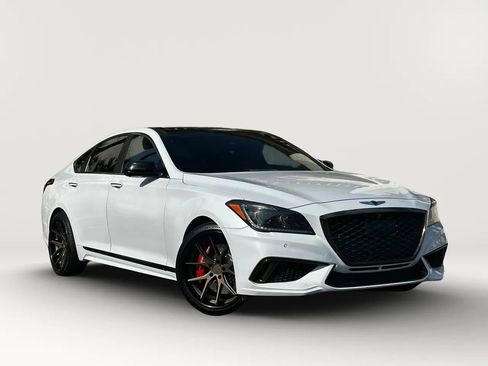 Used 2018 Genesis G80 3.3T Sport RWD image 3