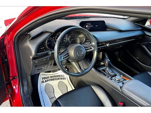 Used 2021 MAZDA MAZDA3 s image 14