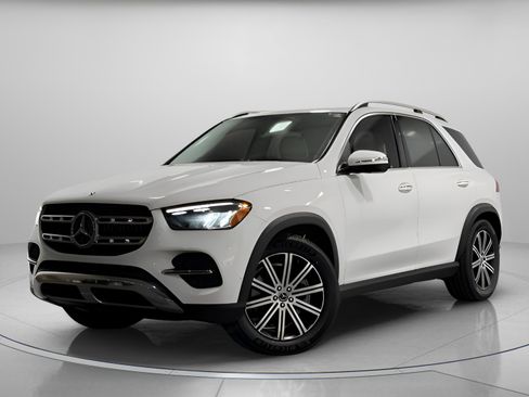 Certified 2025 Mercedes-Benz GLE 450 4MATIC image 2