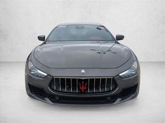 Used 2018 Maserati Ghibli video 2