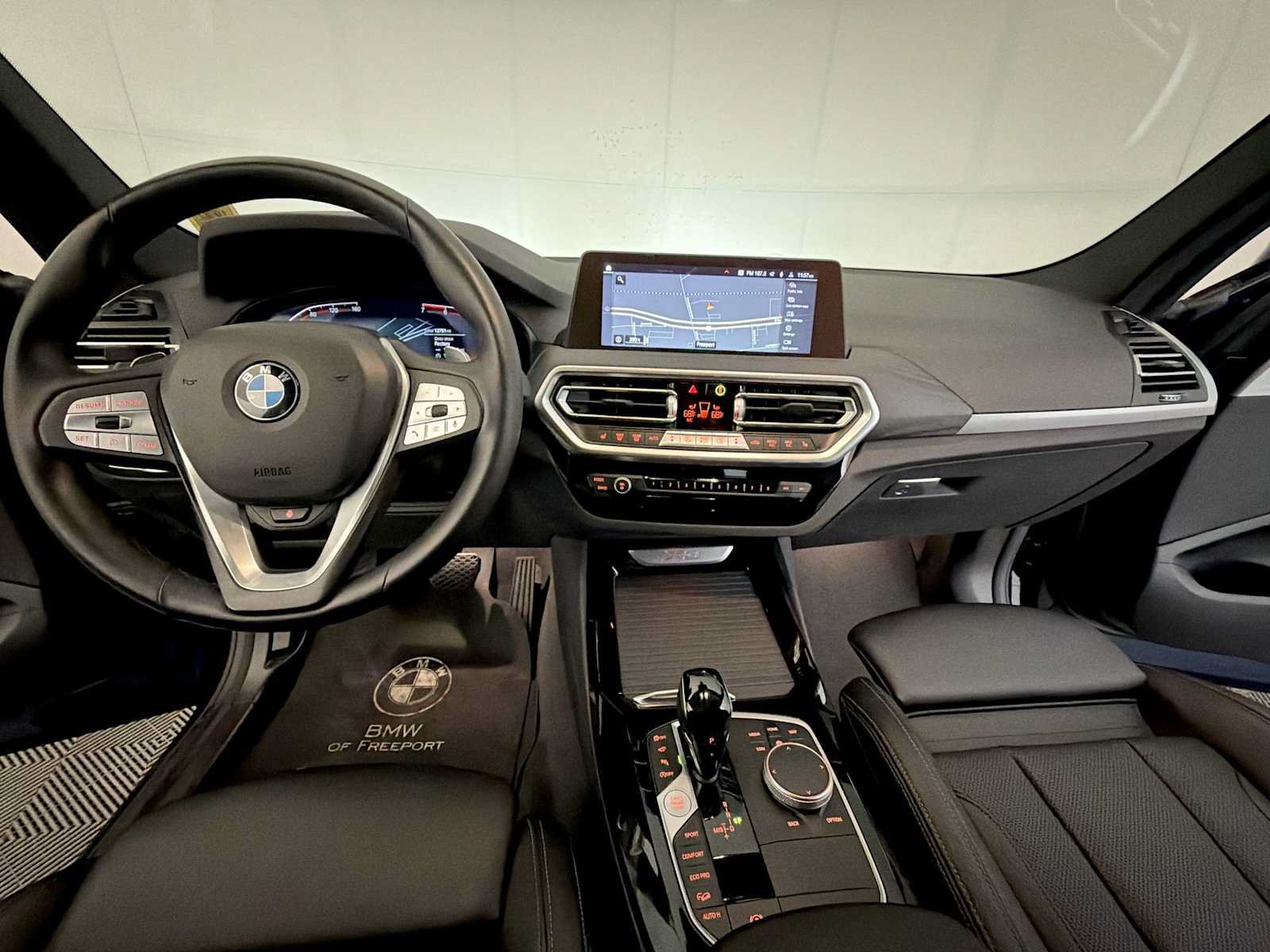 Used 2024 BMW X3 xDrive30i w/ Convenience Package AWD/4WD image 16