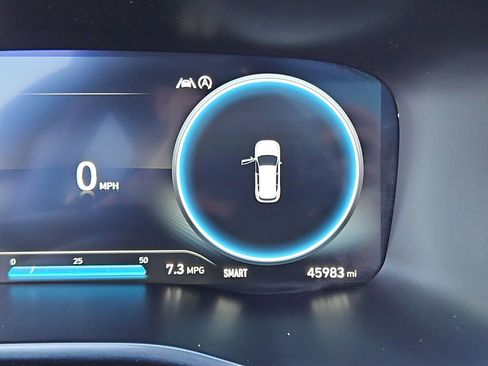 Used 2023 Hyundai Santa Fe Limited w/ Cargo Package image 13