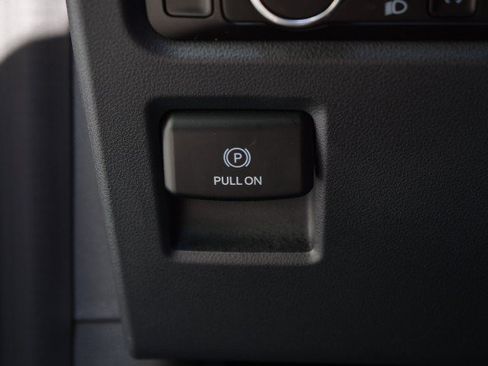 Used 2025 Ford F150 XL AWD/4WD image 24