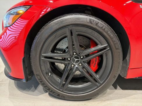 Used 2021 Mercedes-Benz AMG GT 63 image 9
