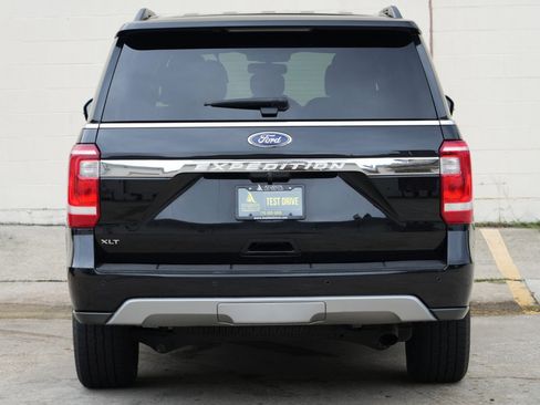 Used 2019 Ford Expedition XLT w/ Equipment Group 202A RWD image 47