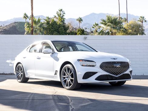Used 2026 Genesis G70 2.5T Prestige RWD image 2