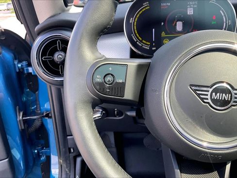 Used 2024 MINI Cooper SE FWD image 23