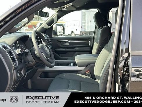 New 2026 RAM 1500 Big Horn AWD/4WD image 9