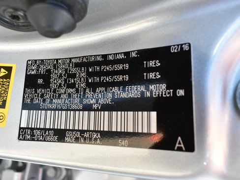 Used 2016 Toyota Highlander Limited FWD image 48