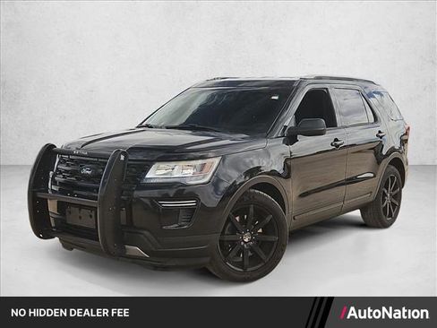 Used 2019 Ford Explorer XLT FWD image 1