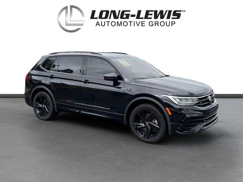 Certified 2023 Volkswagen Tiguan SE R-Line FWD image 10