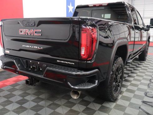 Used 2022 GMC Sierra 3500 Denali w/ Denali Black Diamond Edition AWD/4WD image 27