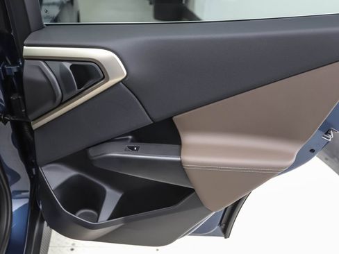 Used 2025 BMW X3 xDrive30i w/ Convenience Package image 25