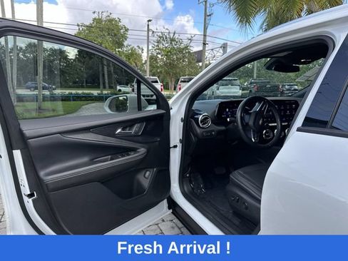Used 2024 Chevrolet Blazer EV LT AWD/4WD image 22