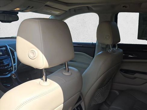 Used 2014 Cadillac SRX Luxury w/ Driver Awareness Package image 16