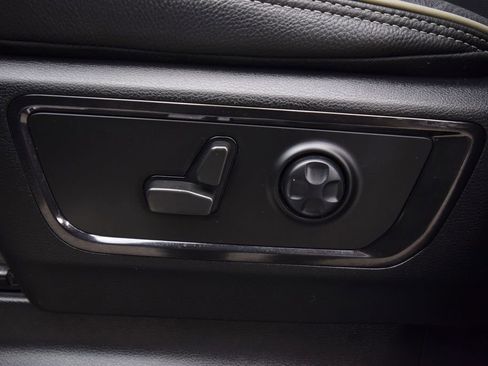 Used 2023 RAM 1500 Limited AWD/4WD image 28