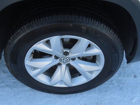 Used 2019 Volkswagen Atlas SE image 14