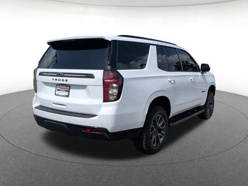 Used 2023 Chevrolet Tahoe Z71 w/ Luxury Package AWD/4WD image 5