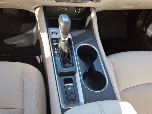 Used 2022 Nissan Altima 2.5 SV image 16