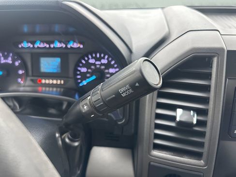 Used 2020 Ford F250 XL w/ Power Equipment Group image 15