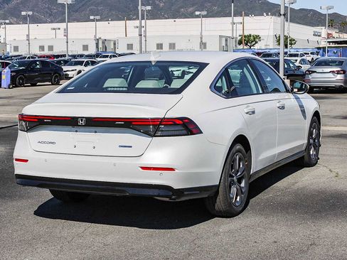 New 2026 Honda Accord EX-L image 4