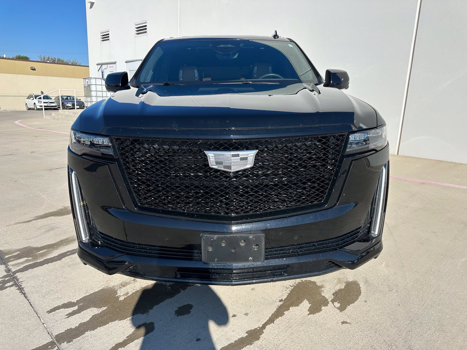 Used 2024 Cadillac Escalade Sport w/ LPO, ONYX Package AWD/4WD image 2