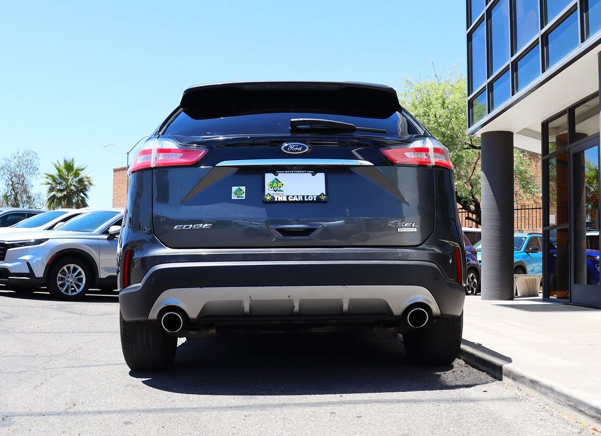 Used 2020 Ford Edge SEL FWD image 12
