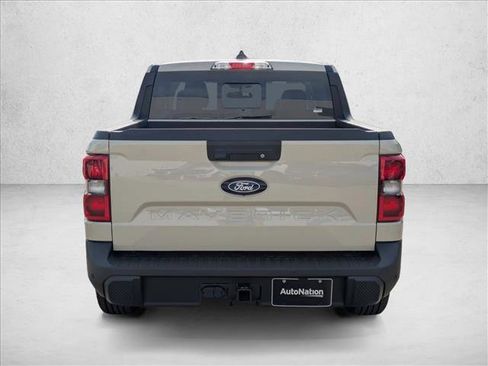 New 2025 Ford Maverick Lariat w/ 4K Tow Package image 8