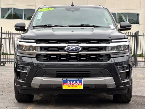 Used 2023 Ford Expedition Limited RWD image 9