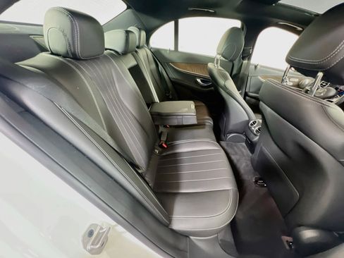 Used 2022 Mercedes-Benz E 350 Sedan image 28