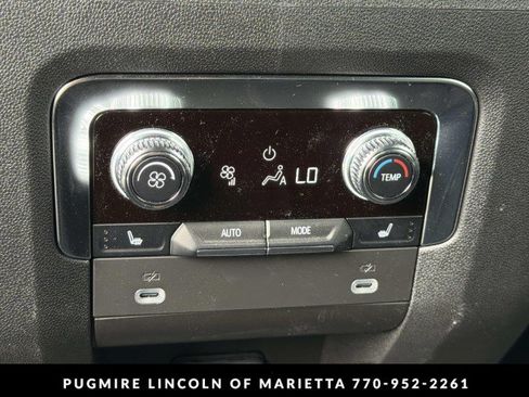 Used 2024 GMC Yukon AT4 w/ AT4 Premium Plus Package AWD/4WD image 24