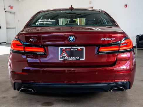 Used 2023 BMW 530e xDrive image 7