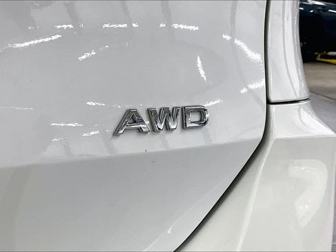 Used 2019 Nissan Rogue S image 28